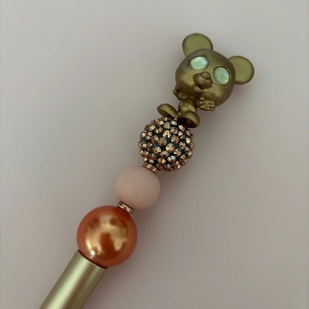 Disney Doorables: Mickey Mouse: Bronze Mickey Mouse handmade beaded pen